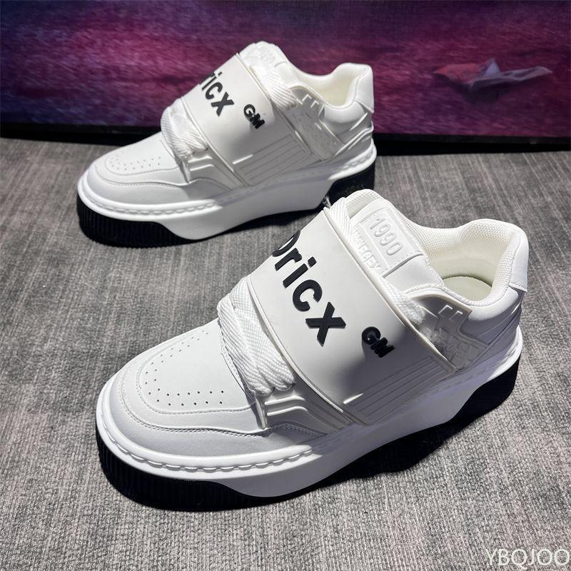 

Men Winter Casual Outdoor Sports Sneakers Comfortable Fashionable Casual Versatile thick sole increased height shoes minimalist board 39