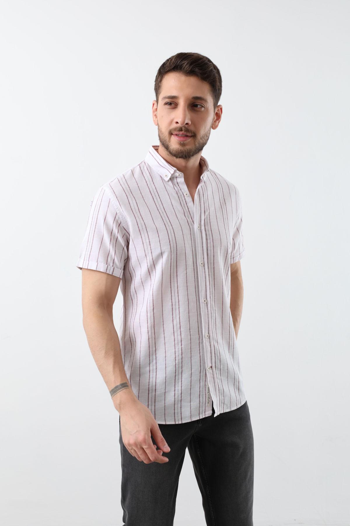 

Мужская рубашка в тонкую красную полоску с коротким рукавом S красный