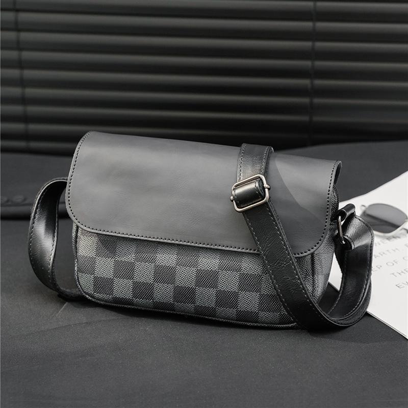Japanese Style Small Square Bag, New Version Of Men'S Small Satchel, Street Trend Casual Men'S Plaid Shoulder Bag Men'S Bag