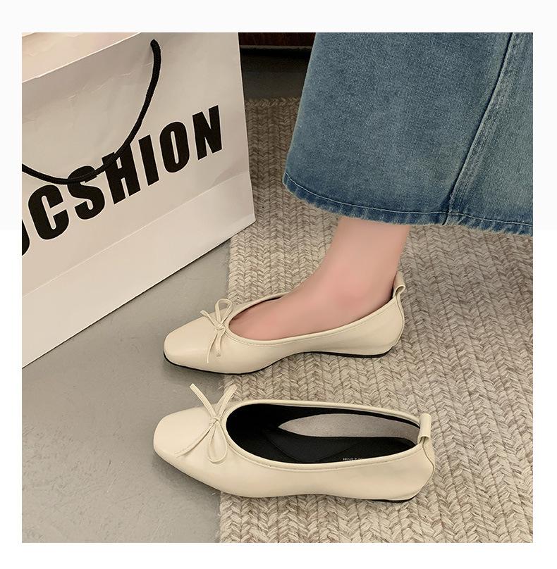 Women Leather Flat Shoes Fashionable Round Toe Casual Ballerina Bow Ballet Shoes Soft Moccasin Black with Beige Lolita Shoes