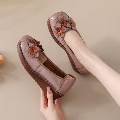 Fashion New Genuine Leather Wedge Pumps Women Med Heeled Pump Slip On Flats Elderly Woman Retro Moccasins Ladies Flat Sole Shallow Shoe