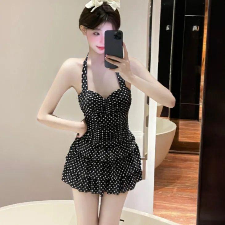 Popo Classic Cake Skirt Slim Fit and Slimming One-piece Swimsuit for Women