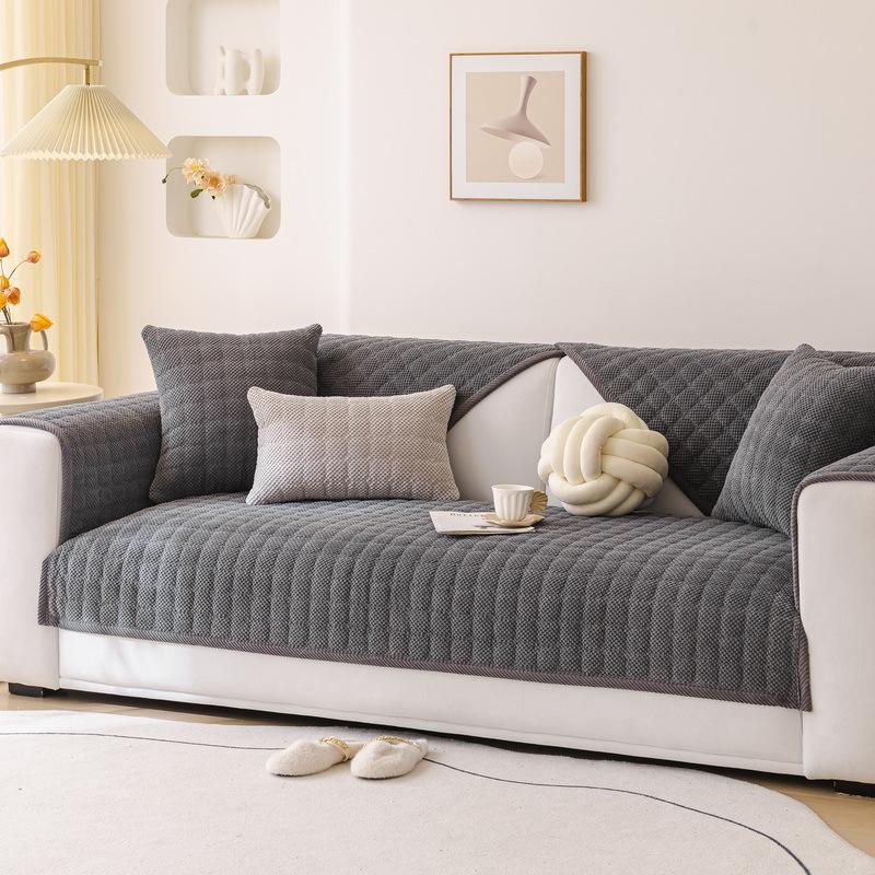 

Оптовая продажа Подушка для дивана Осень и зима Новая Защита от кошачьих когтей Вельветовая Утолщенная Нескользящая Накидка Чехол Прямой ряд Подушка для сиденья 70*70cm