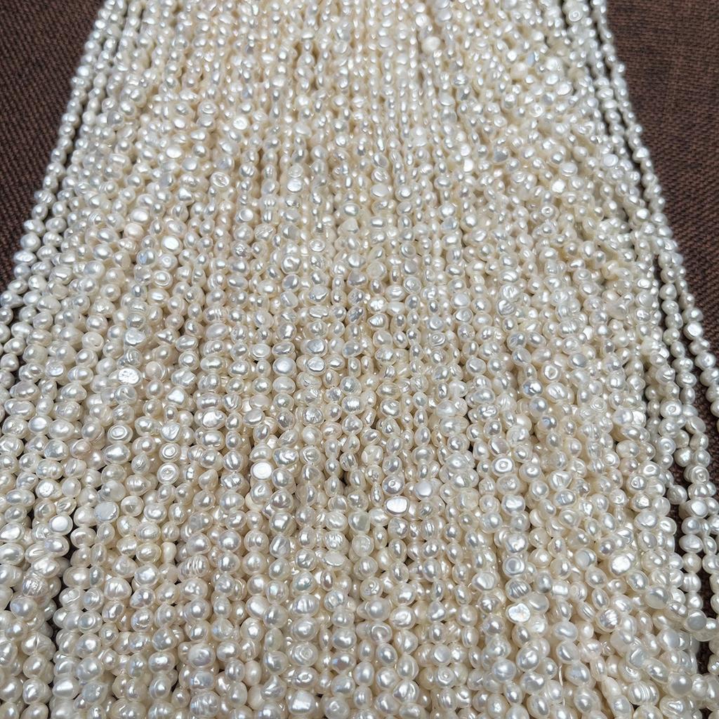 1String Mini White Natural Shell Mother of Pearl Beads, Boho Double-Sided Light Beads, 3-4mm, for DIY Jewelry Making, Perfect Love Wedding Craft, 36cm