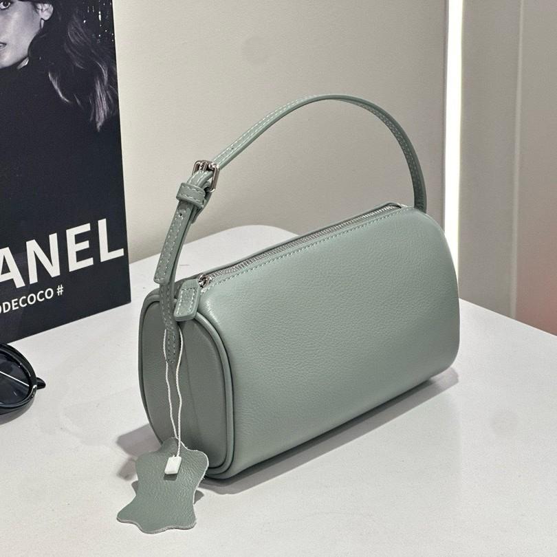 

Versatile Women s Bag Shoulder Messenger Bag чорний