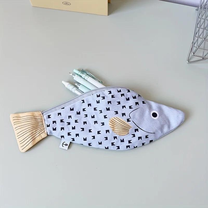 Kreatives Fisch-Federmäppchen Einzigartige Fisch-Aufbewahrungstasche Schülergeschenk Büro-Schreibwaren PU-Material Lernzubehör