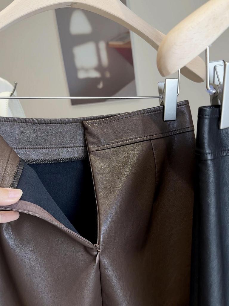 Women's Coffee PU Leather Mid-Length High-Waisted A-Line Pencil Skirt with Slit