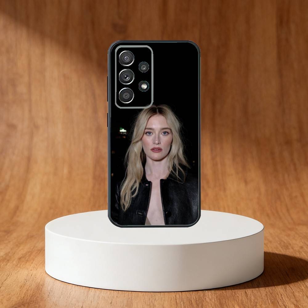 Sarah Pidgeon Phone Case For Samsung S25,S24,S21,S22,S23,S30,Ultra,S20,Plus,Fe,Note,10,9,5G Black Cover