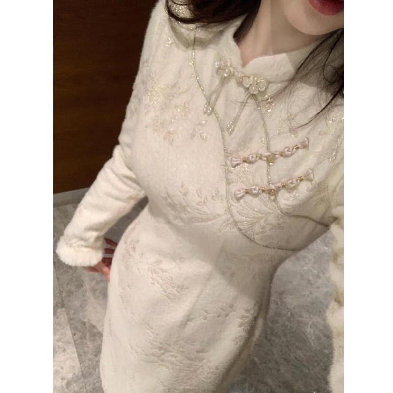 Plus Size New Chinese Style Off-White Jacquard Qipao Dress
