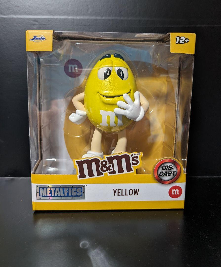 

[USED] M&M s Yellow Diecast Figure