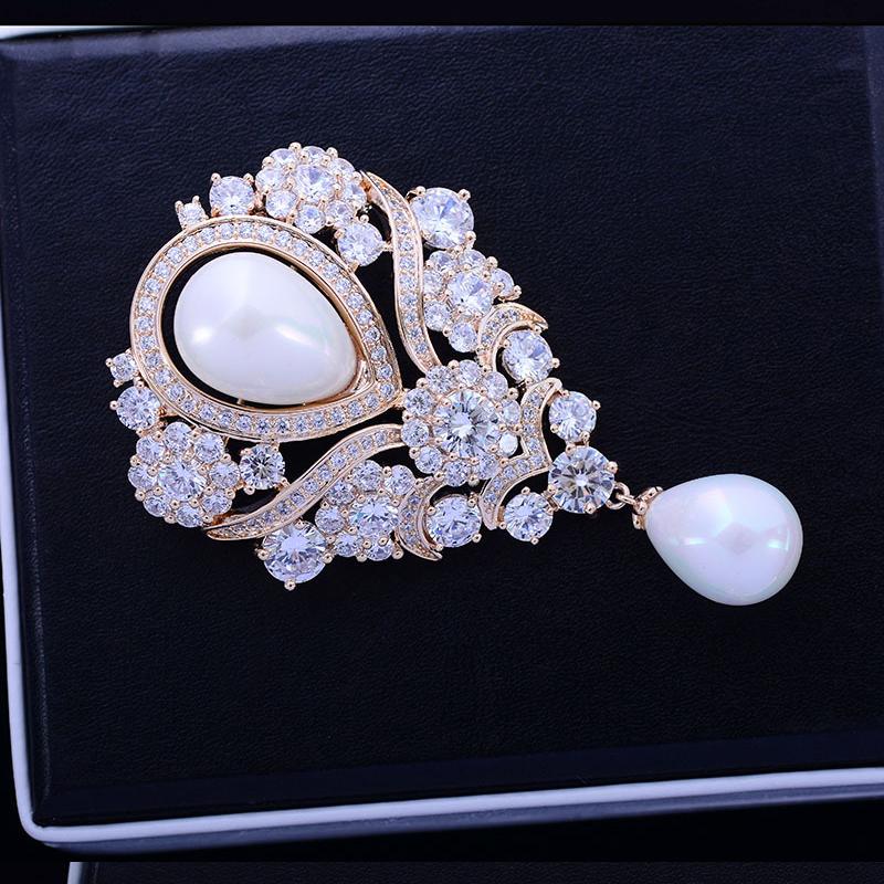 Droplet Style Brooch Simulation Pearl Coat Dress Accessories