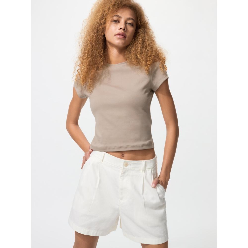 

Uniqlo Мини Т 31 BEIGE/WOMEN XS