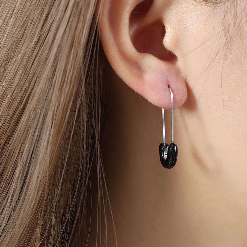18K Gold Titanium Steel Geometric U-Shaped Color Axis Earrings - Sweet & Luxurious
