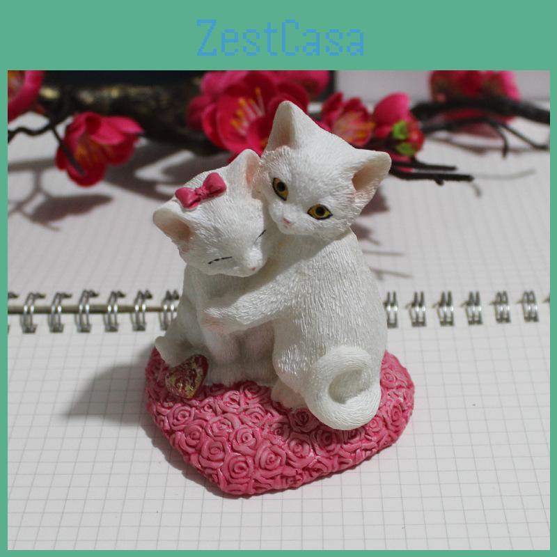 Resin Cat Figurine Lucky Charm Gift For Couple And Friendship Celebrations