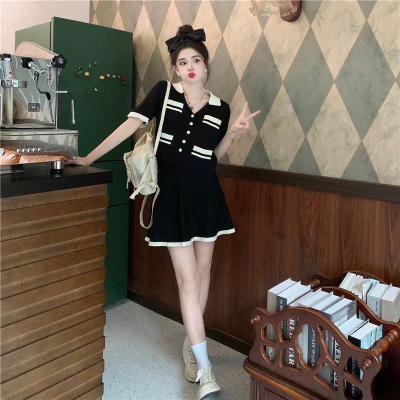 Plus Size Summer Loose Short-Sleeve Top & High-Waisted Pleated Mini Skirt Two-Piece Set for Women