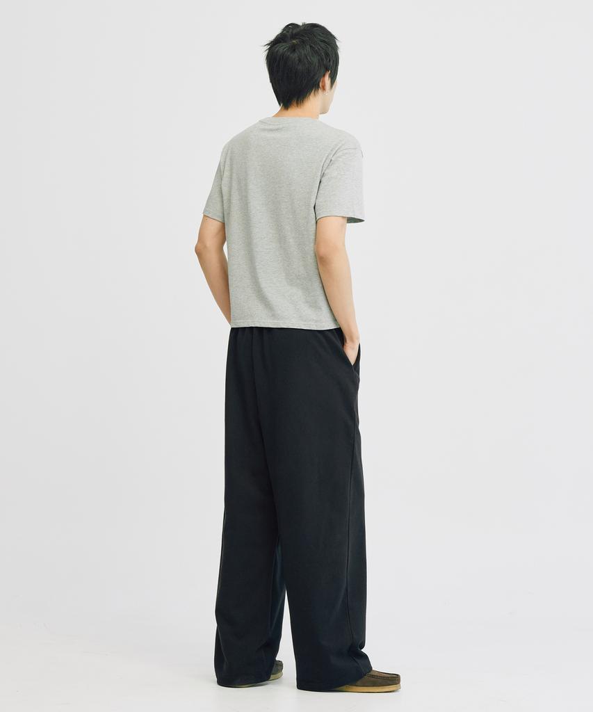 TAKEASY Essential Wide Sweatpants (Black)