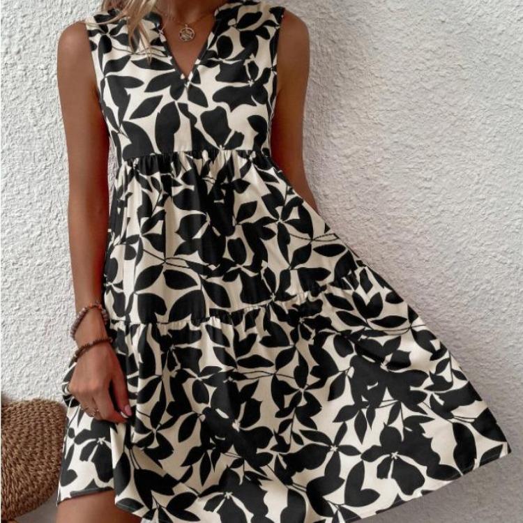 Fashion Bohemian Dress Women Printed V Loose Pleated Neck