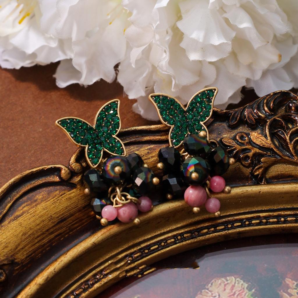 Retro gorgeous new full diamond butterfly necklace earrings light luxury high-end set fashion accessories