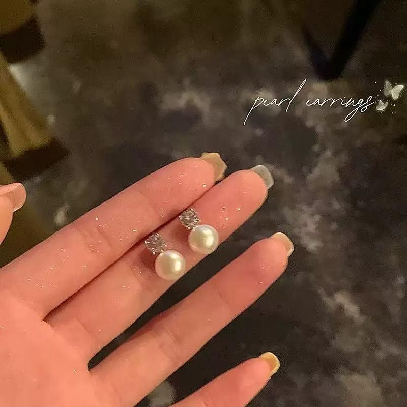 Princess Cut Freshwater Pearl & Rhinestone S925 Silver Stud Earrings
