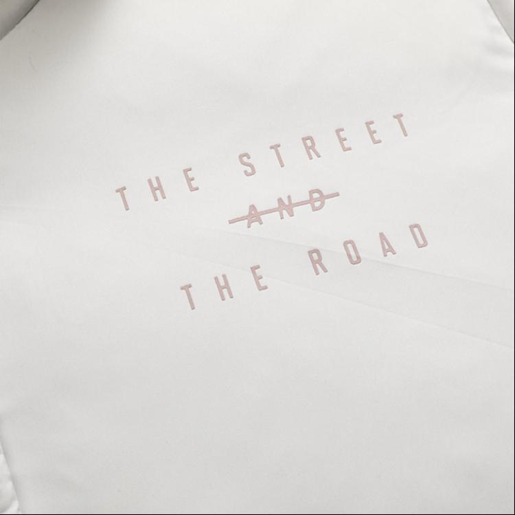 FILA Logo Oversized Pocket Hooded Sports Down Jacket Women outerwear Rock-Gray F11W143905F-GY