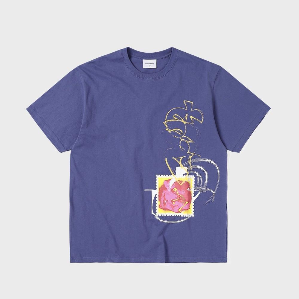 Эта футболка-коллаж Фиолетово-синяя S