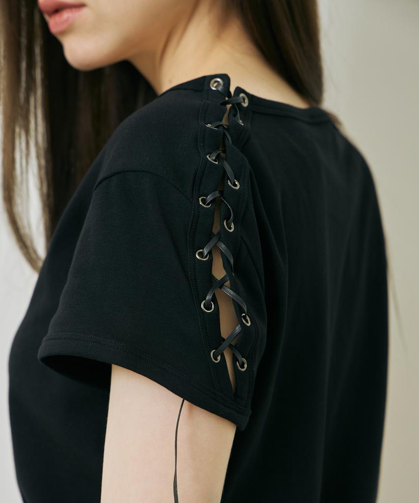 Yuseuteule Slit T-Shirt (Black)