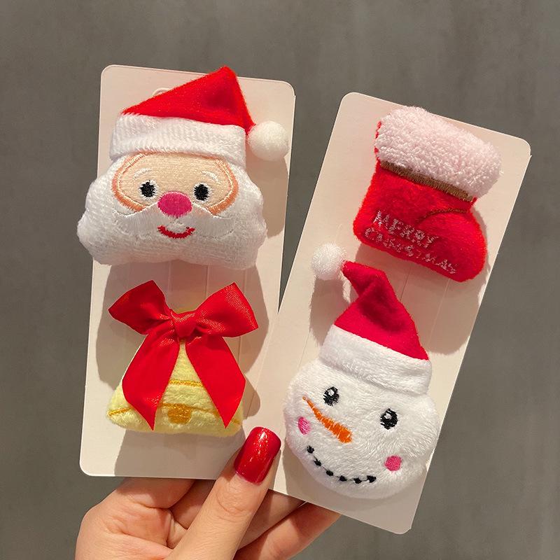 Reindeer Snowman Christmas Brooch Pin for Women - Holiday Gift & Decoration