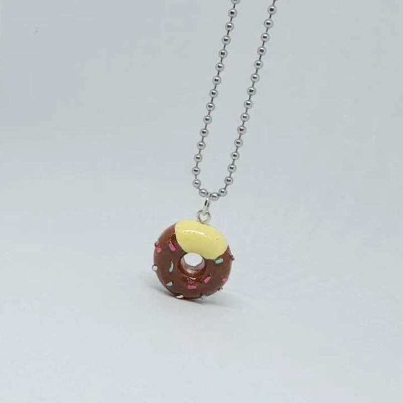 Sweet Cool Acrylic Mini Donuts Pendant Necklace Funny Choker Metal Bead Chain Charm Necklace Neck Chain Fashion Jewelry
