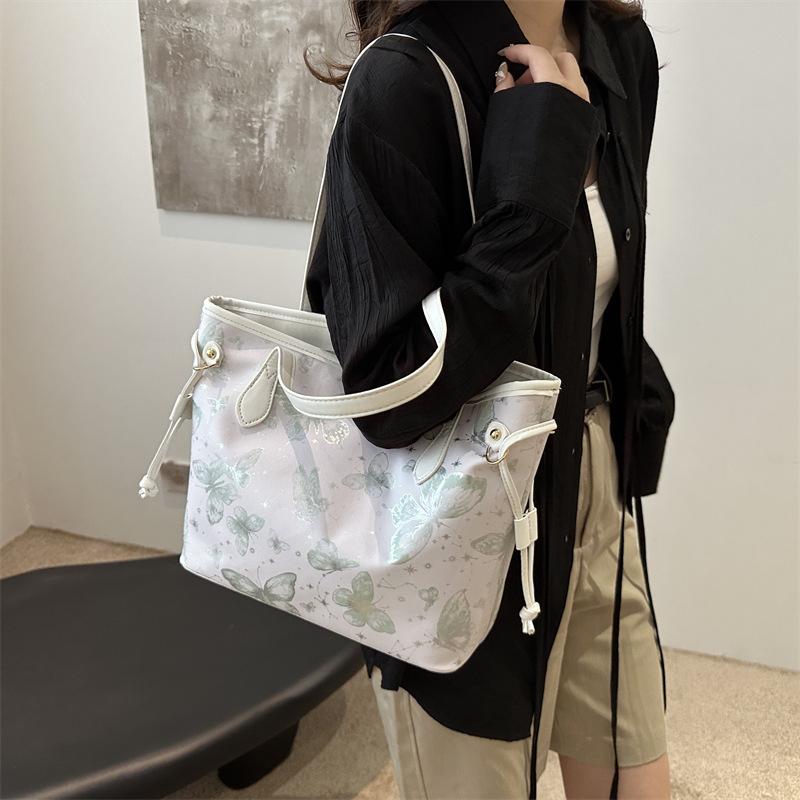 2025 New Foreign Trend Casual Shoulder Bag College Students Class Tote Bag Fashion Commuter Large Capacity Bag Women