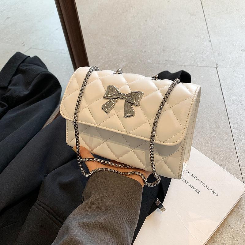 Geantă de umăr nouă la modă în stil parfum mic, în formă de diamant, cu lanț, versiune coreeană, simplă, crossbody, geantă pătrată mică pentru femei