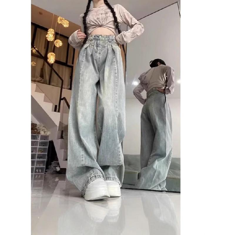 Retro Light-colored Pleated Design Wide-leg Jeans for Women, 2026 Spring and Autumn Collection, High-waisted, Loose-fitting, Drapey, Floor-length