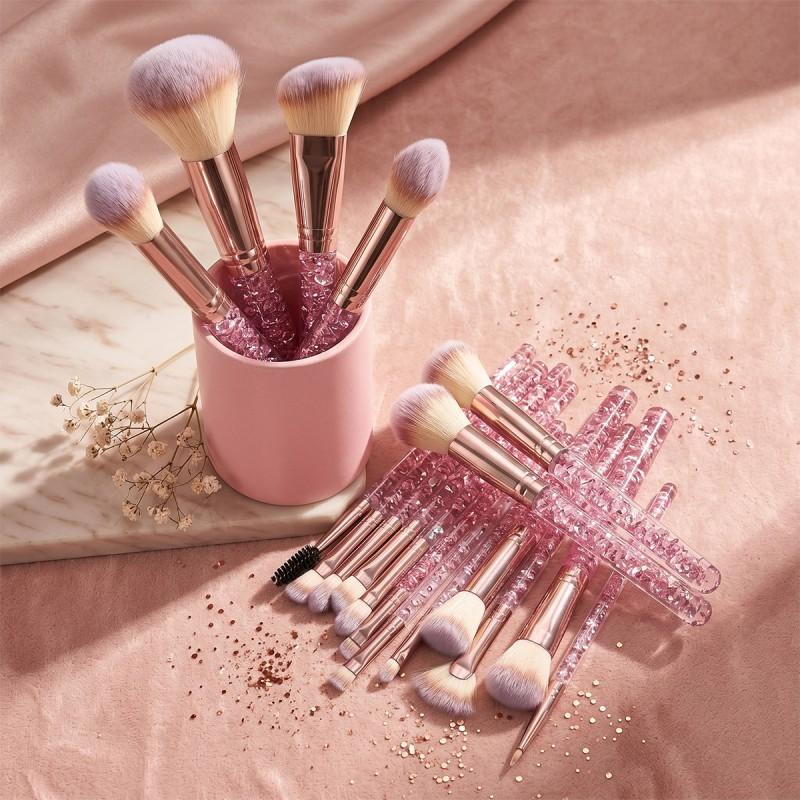 18-teiliges Glitzer-Kristallgriff-Make-up-Pinselset mit weichen Borsten, Foundation-Pinsel, mit Kosmetiktasche
