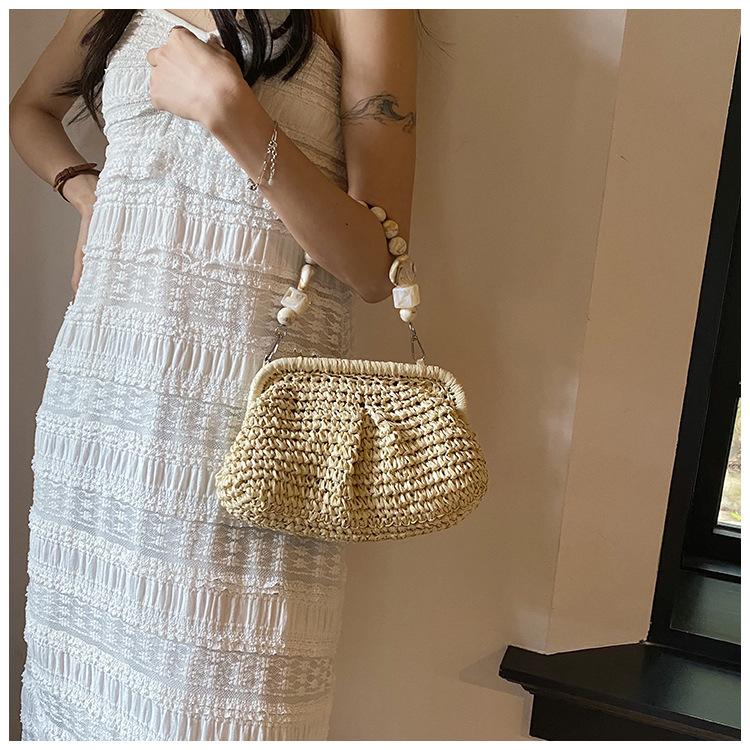 2025 Summer New Straw Weaving Crossbody Bag Fashionable and Casual Shell Bag Women's Shoulder Bag with Excellent Texture