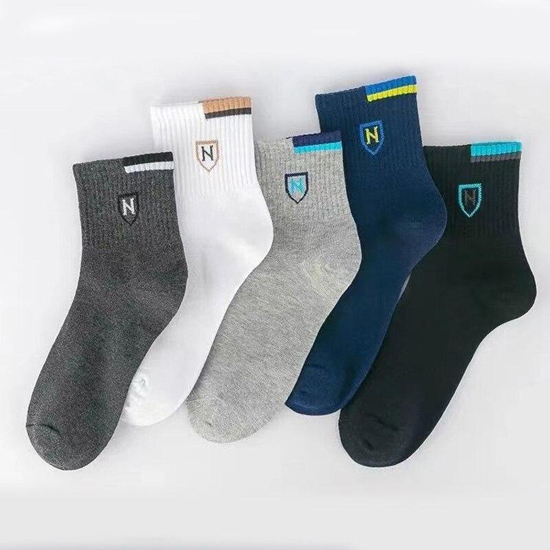 5 Pairs Men's Medium Length Socks Can Be Worn With Letter Pattern In All Seasons Sports And Fashion Socks