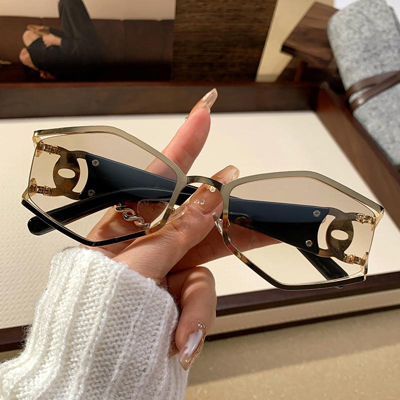 New Sunglasses Diamond Frame Metal Accessories Sunglasses Ultraviolet Rays High-end Outdoor Sunglasses