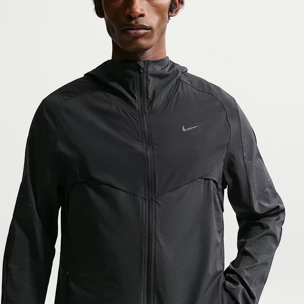 Nike Water-Resistant Woven Breathable Running Jacket Men Jackets IF2368-010