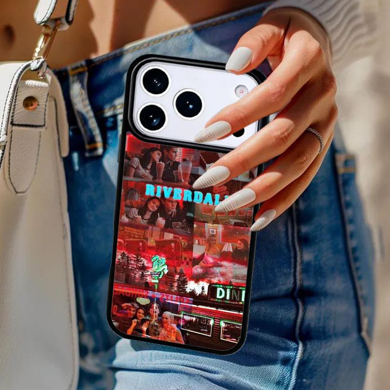 Riverdale Phone Case For iPhone 17 Air 14 15 13 12 Max Cover For Apple 16e 11 Pro Max Plus Coque
