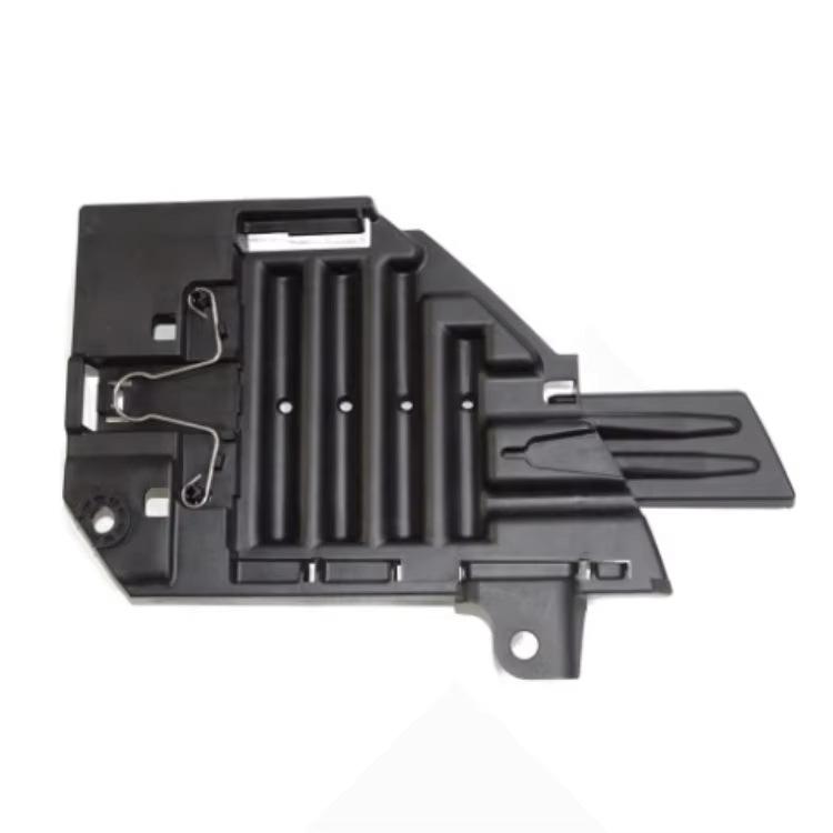 LR061229 & LR061234 Fog Light Covers for Land Rover Discovery Sport