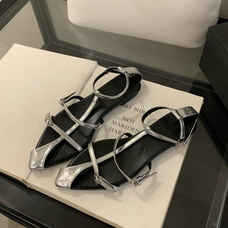 Recommended flat red strappy sandals fairy shoes 2025 new spring vacation wind beach shoes