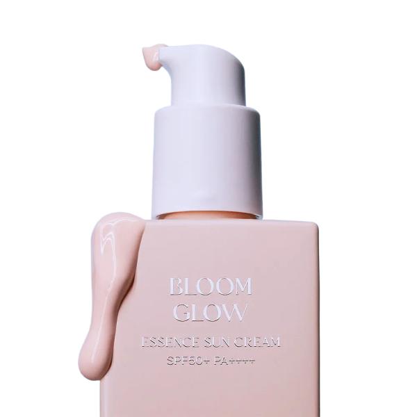 

[KOY] Сонячний крем-есенція Bloom Glow SPF50+ PA++++ Освітлюючий УФ-захист 30 мл