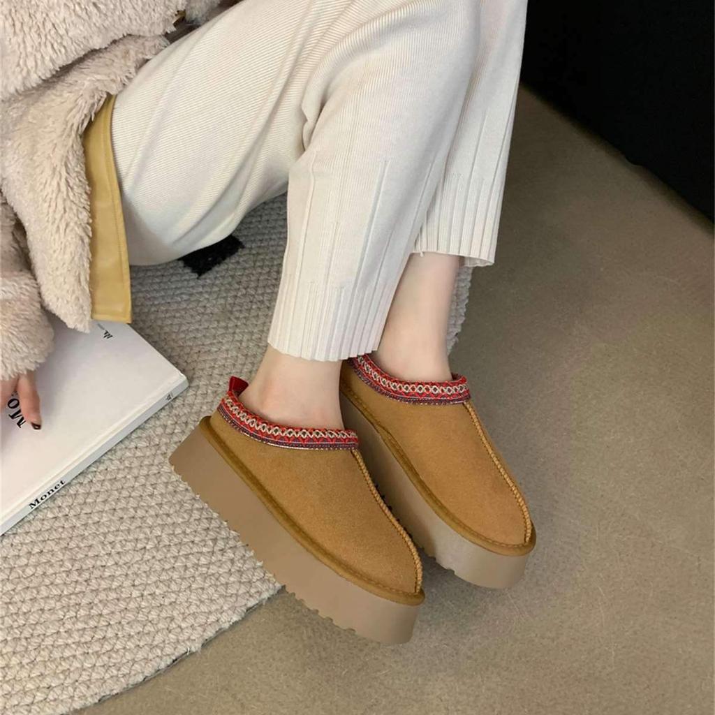 Sněhule dámské boty zimní sametové zateplené 2025 nové kožešinové integrované kožešinové boty taška kulatá hlava poloviční bačkory bavlněné boty