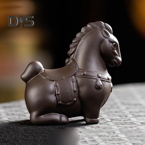 Horse Tea Pet Purple Clay Chinese Style Ornaments Vivid Image Pony Zen Decoration Desktop Tea Gadget