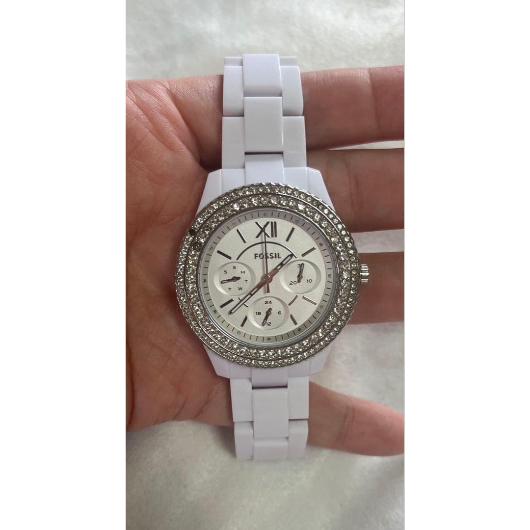 Used FOSSIL white ceramic style watch body
