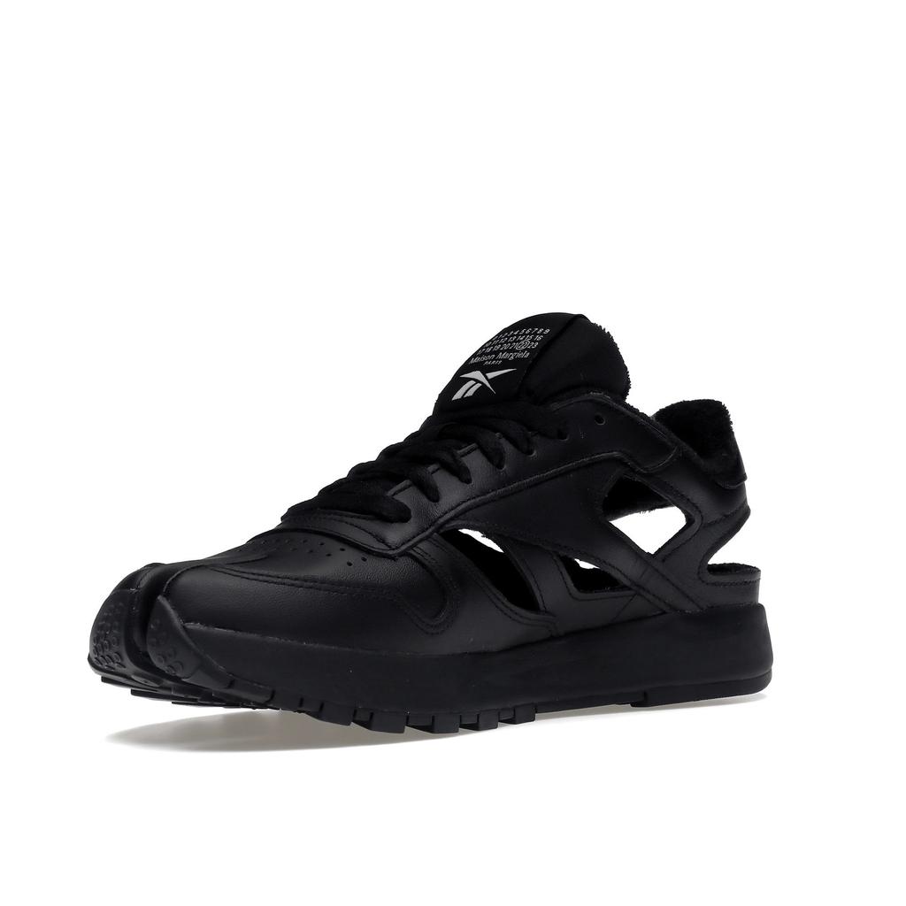 Reebok Maison Margiela X Classic Leather DQ Black Unisex Sneakers Footwear-White GY0244
