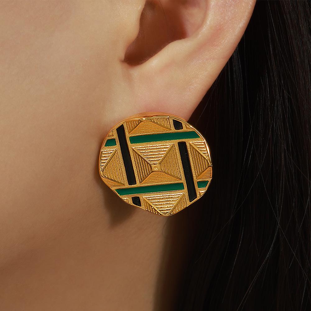 Stylish Gold-Plated Enamel Pyramid Carved Round Stud Earrings