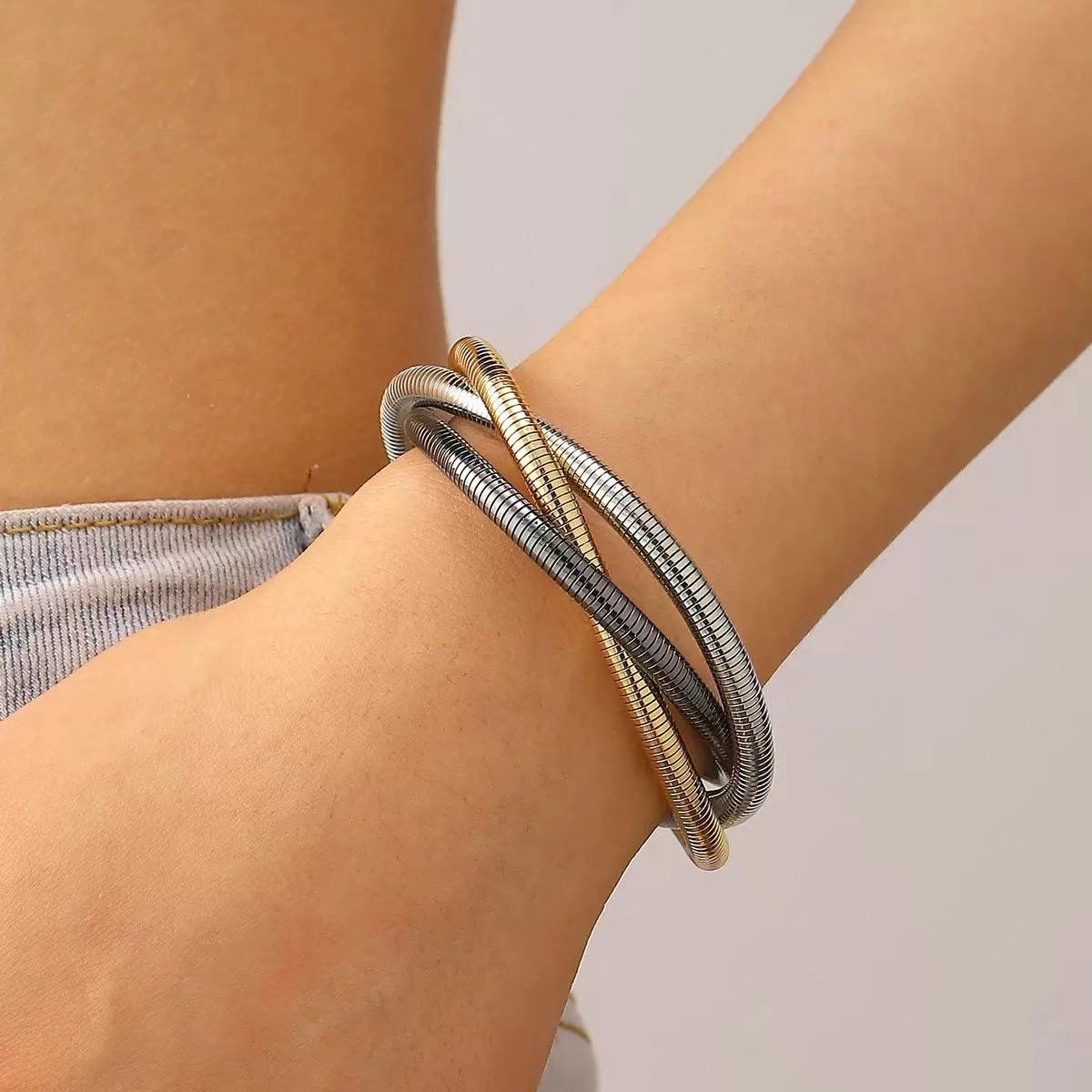 

1 шт. Простое универсальное ожерелье-цепочка «змейка», модная металлическая бижутерия для женщин, подходит для повседневной носки, прогулок и вечеринок bracelet