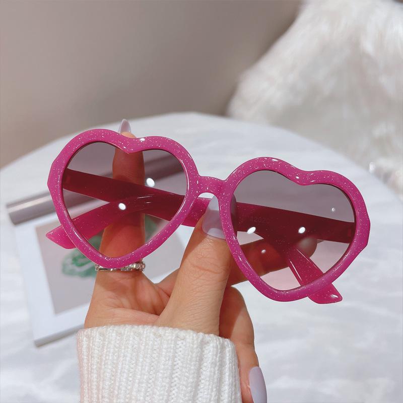 Cute Candy Color Hearts Kids Sunglasses Children Retro Pink Cartoon Sun Glasses Frame Girls Boys Baby Sunglasses UV400 Eyewear