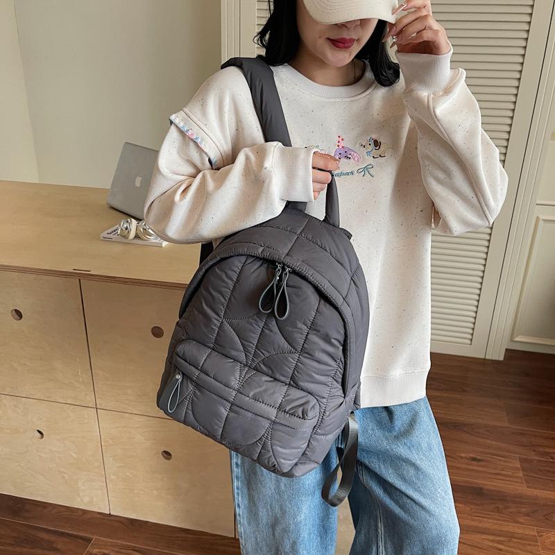 Schoolbag autumn and winter cotton clothes backpack 1011 new embroidered thread filled cotton women's backpack multi-compartment commuter leisure