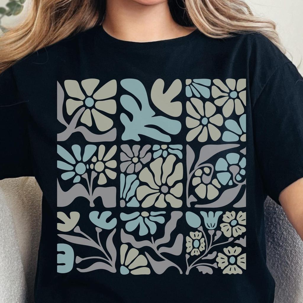 Boho Floral T-Shirt: Garment-Dyed Cotton Unisex Tee