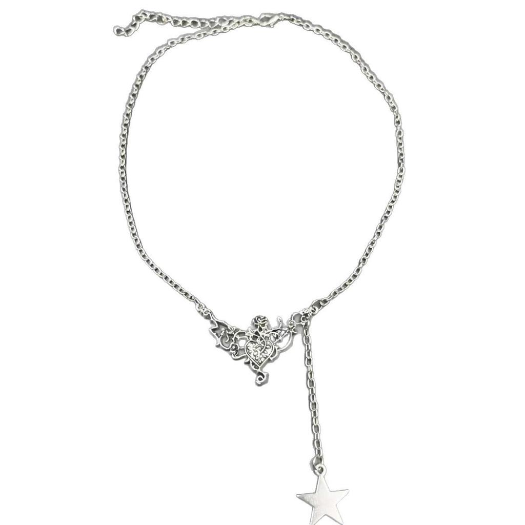 Gothic Punk Rose Thorns Heart-Star Pendant Necklace: Popular European & American Jewelry
